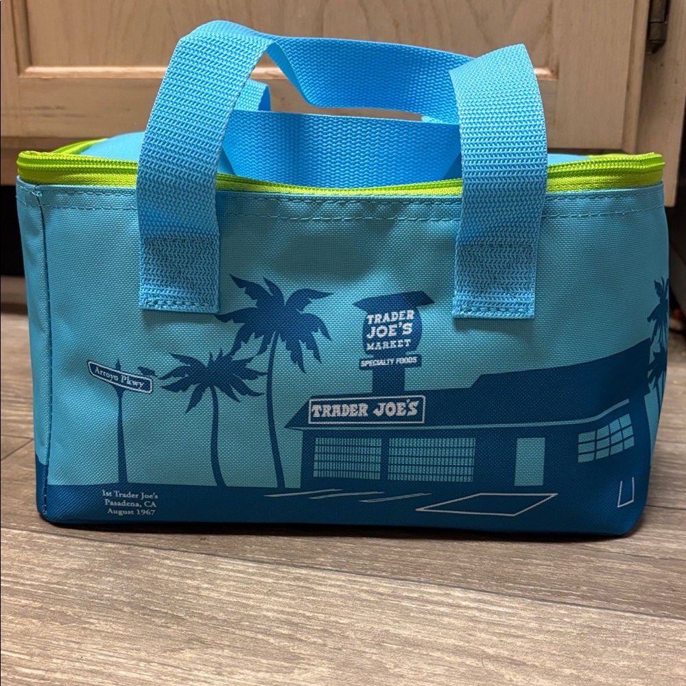 Blue Trader Joe's Insulated Lunch Bag